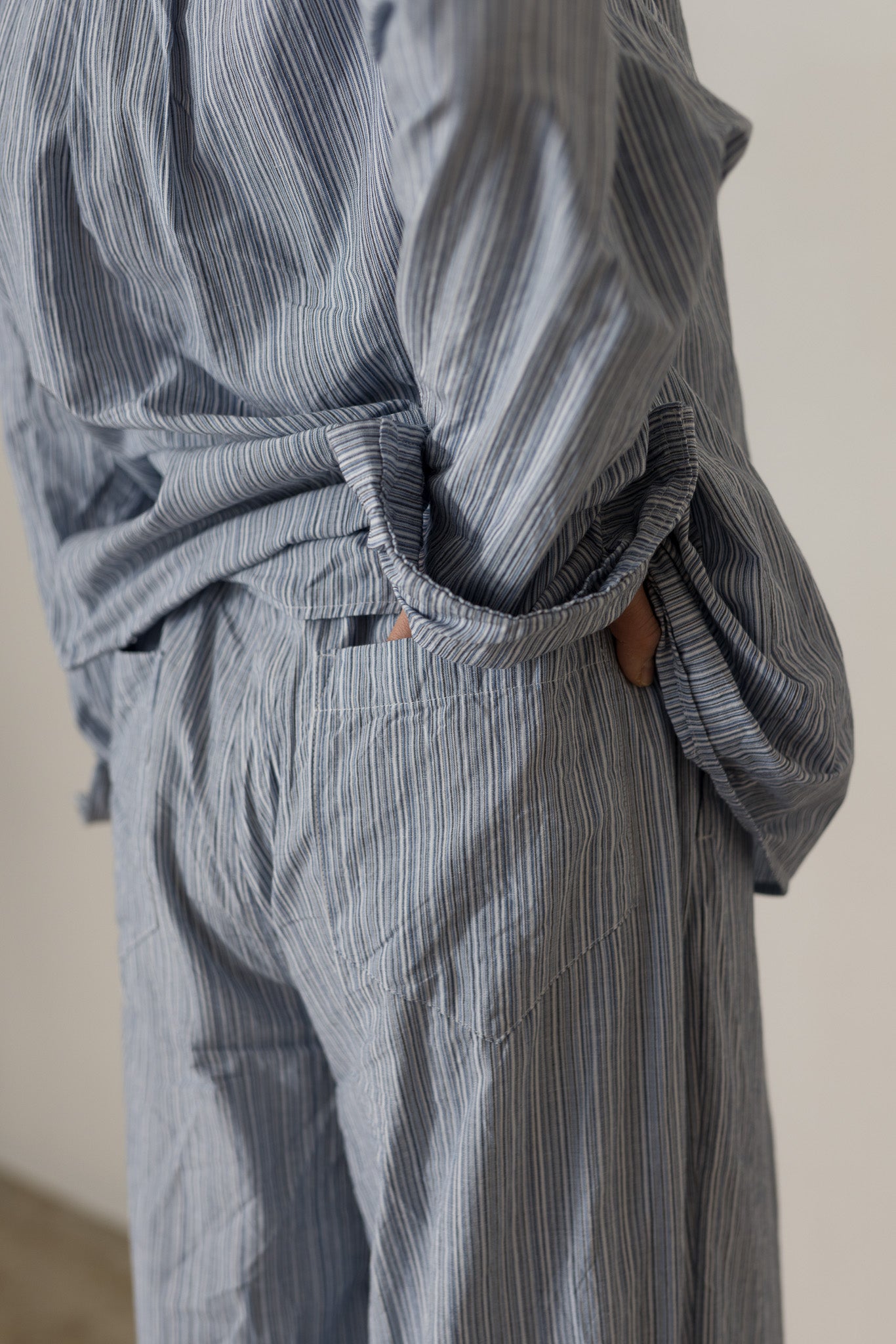 One tack wide pants / Stripe