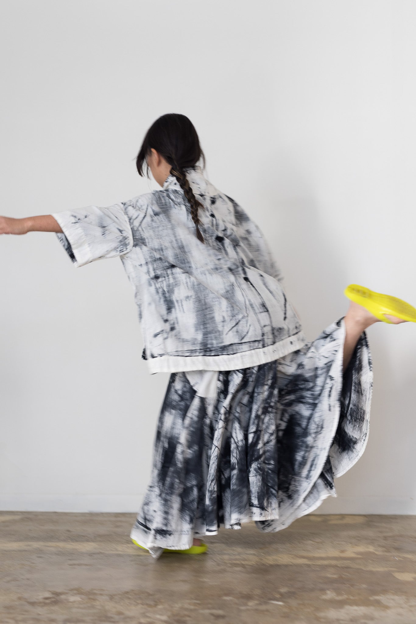 Bloom blouse / Black dyed