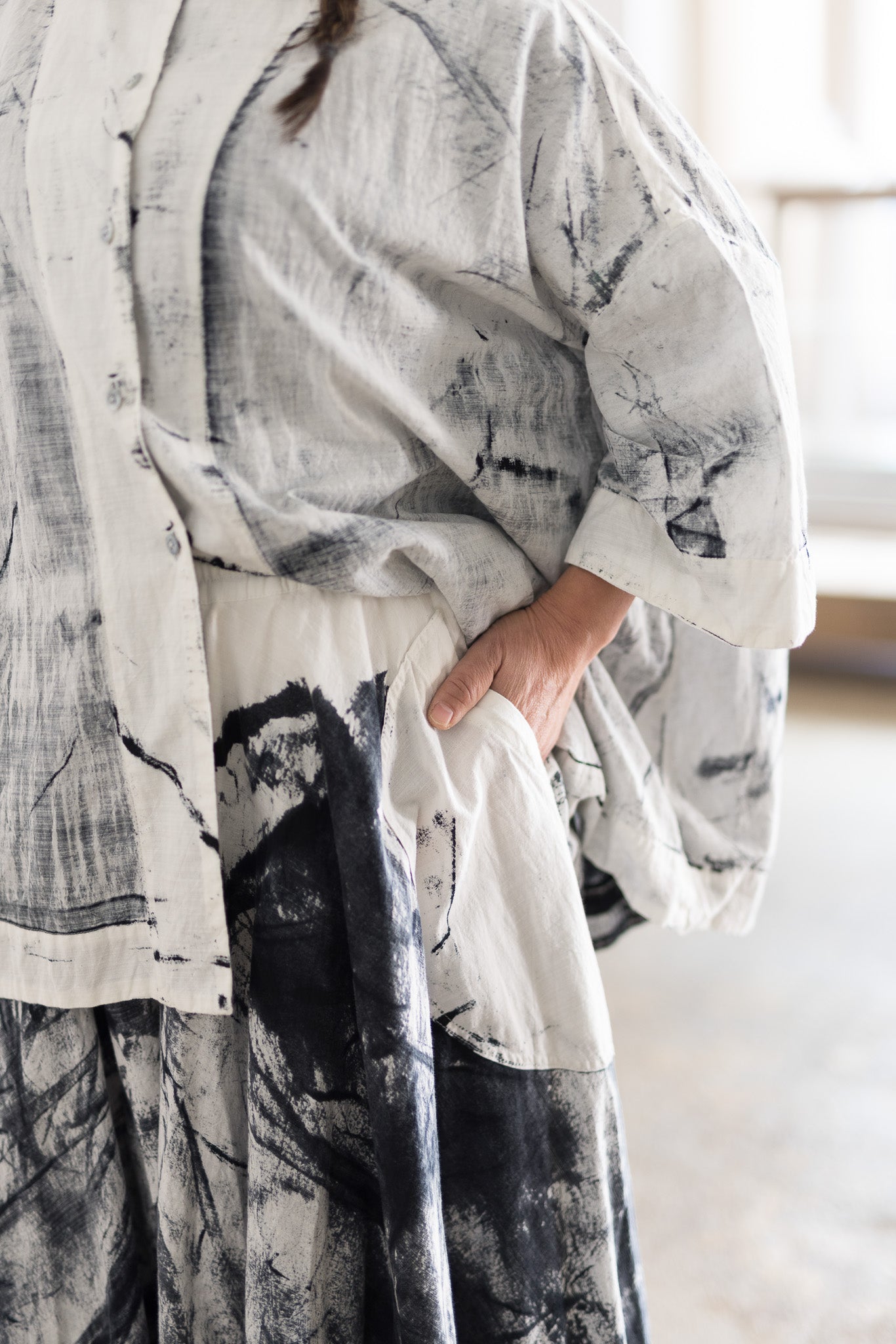 Bloom blouse / Black dyed