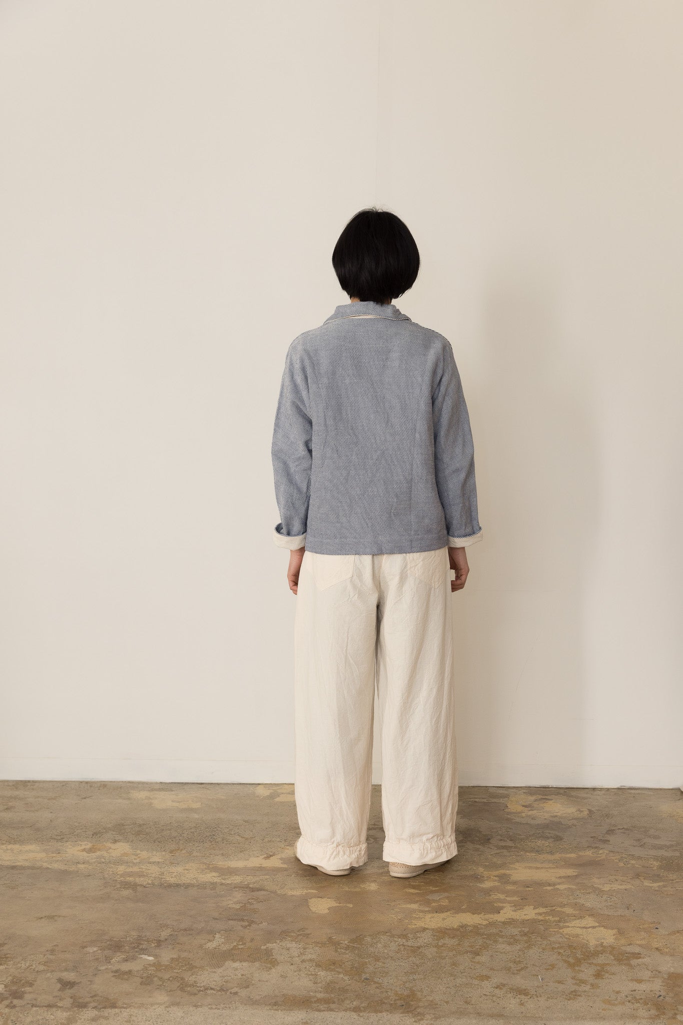 One tack wide pants / Ecru