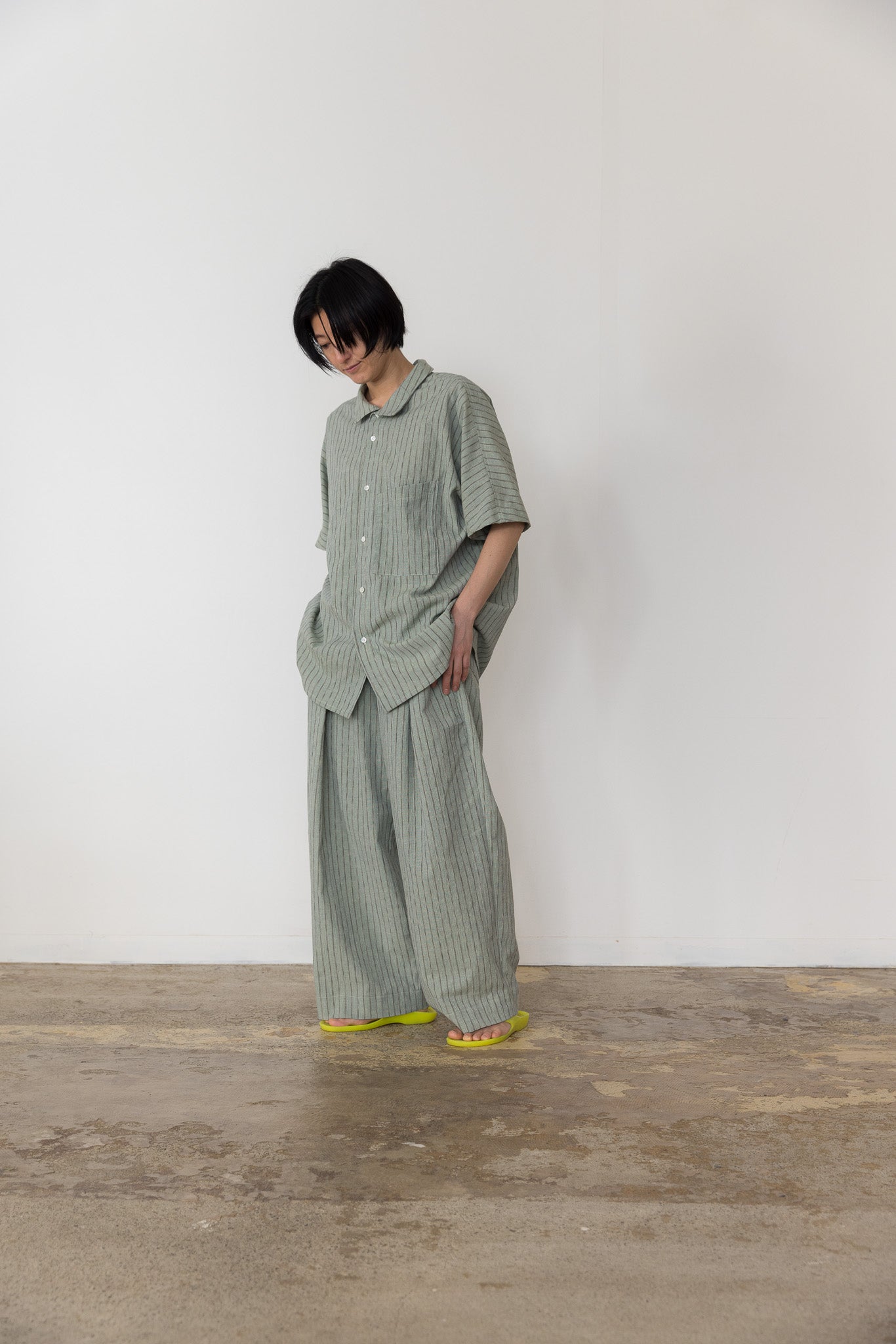 T sleeve shirt / Green