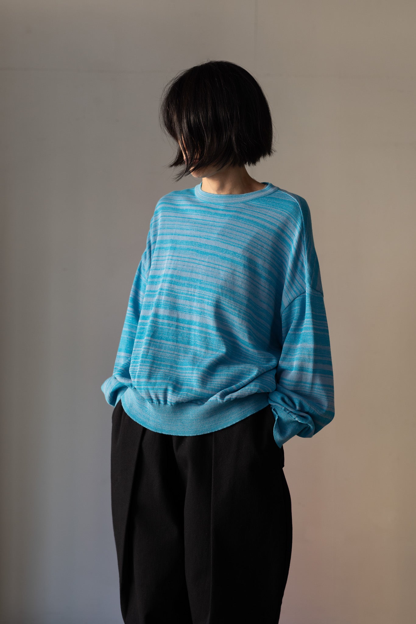 Wide pullover / Gentian×Cyan