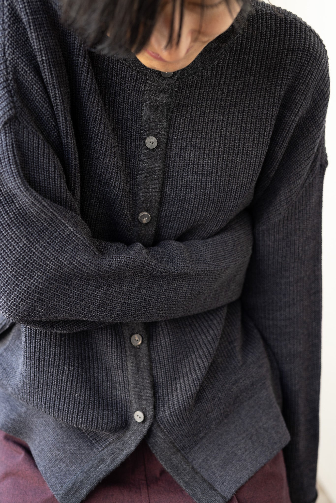 Fruit cardigan / Dark gray