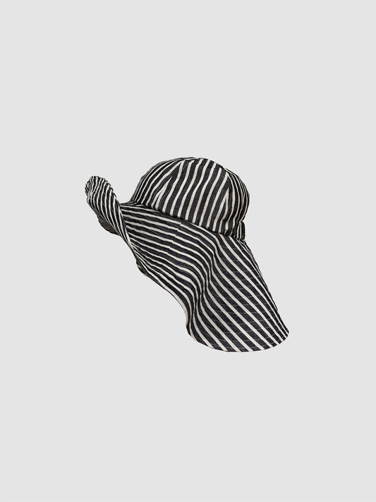 Big calla hat / Black stripe
