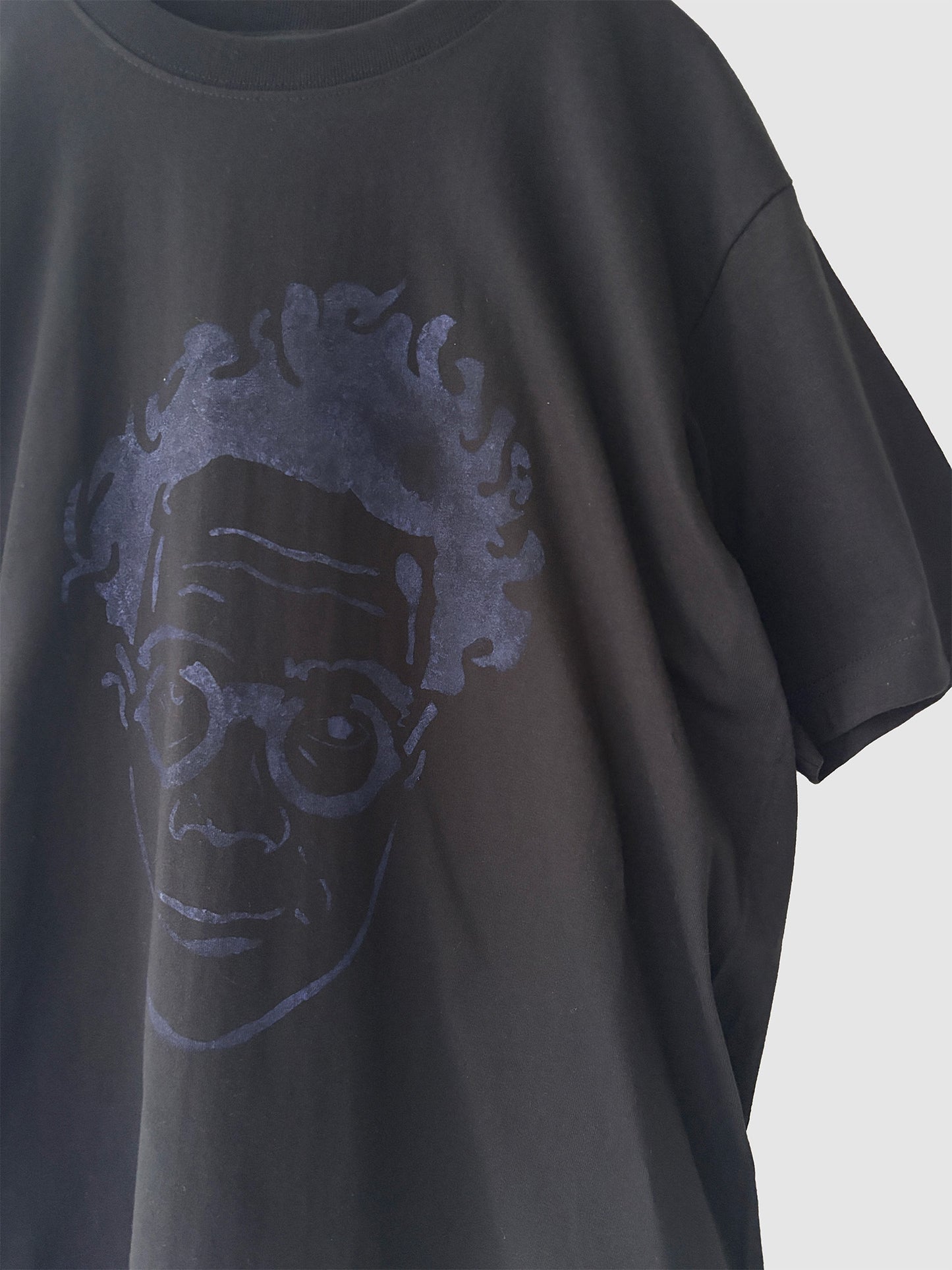 〈MUNAKATA〉  T-shirt / Black