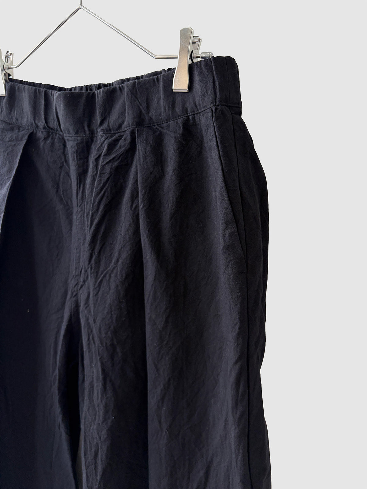 One-tack wide pants / Ecru