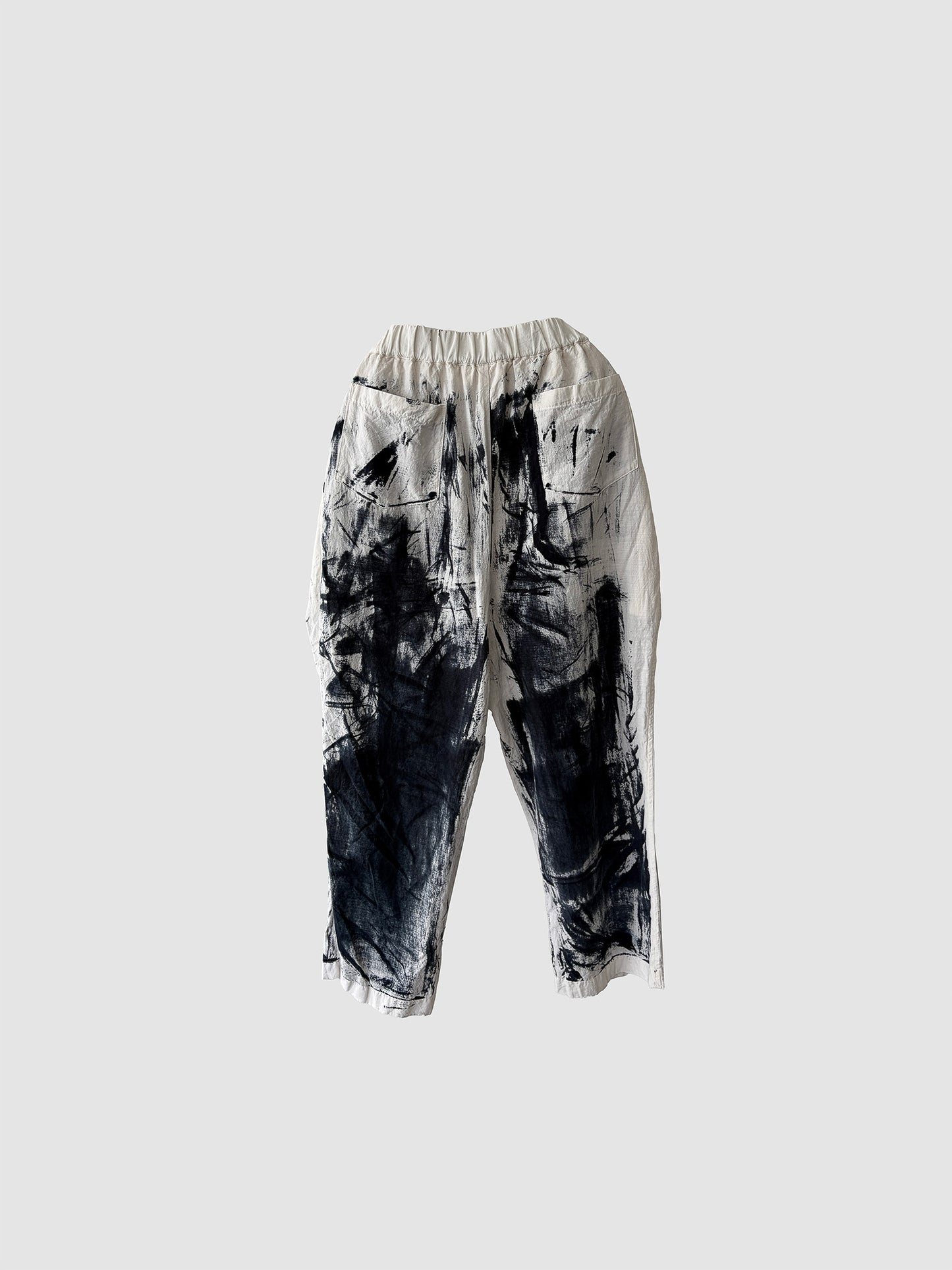 One tack easy pants / Black dyed (hand brush)