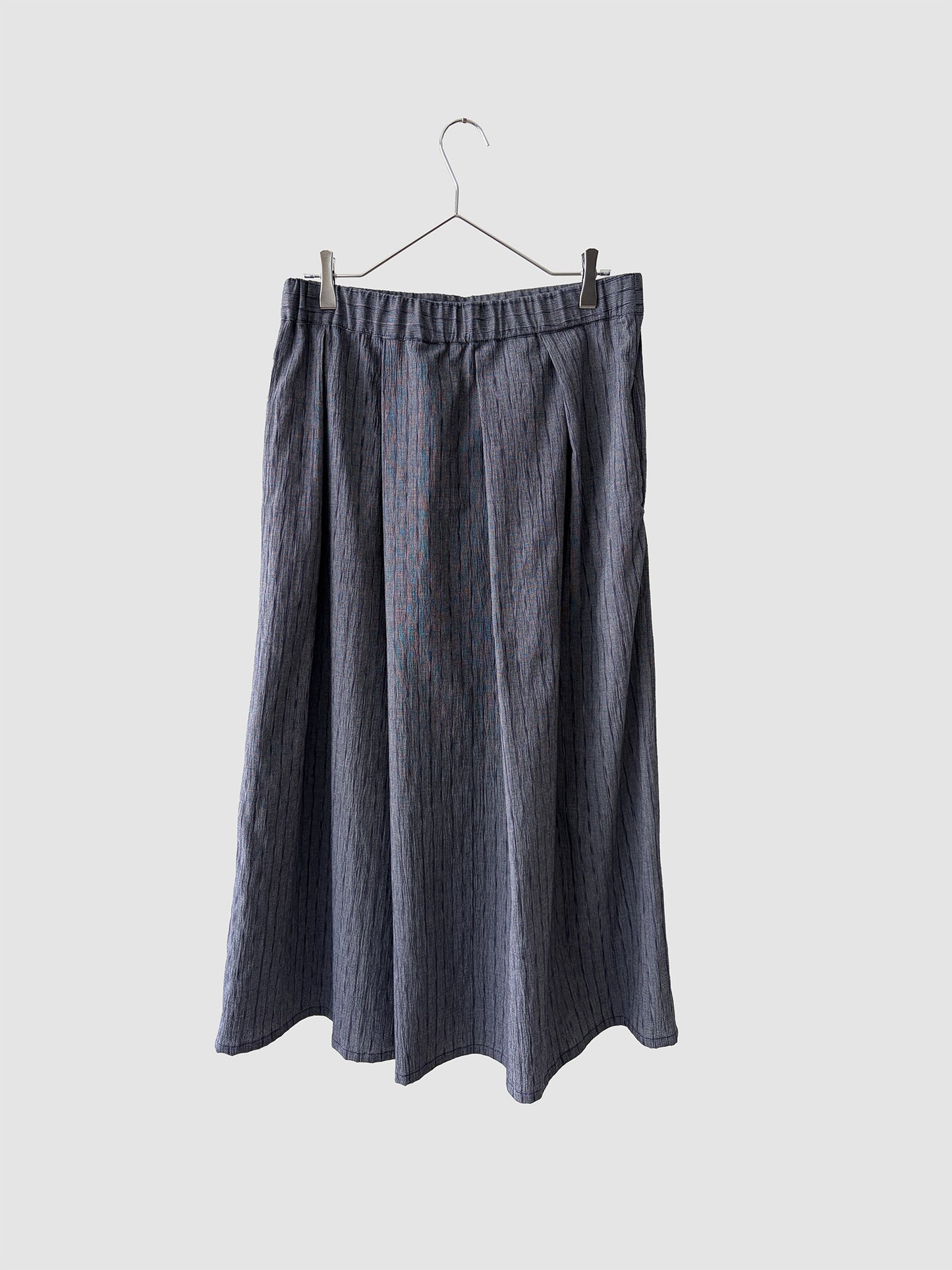 Eight-tack skirt / Navy