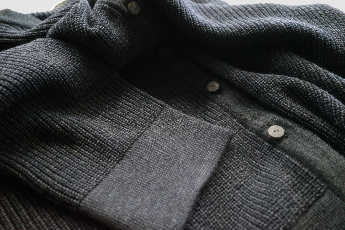 Fruit cardigan / Dark gray