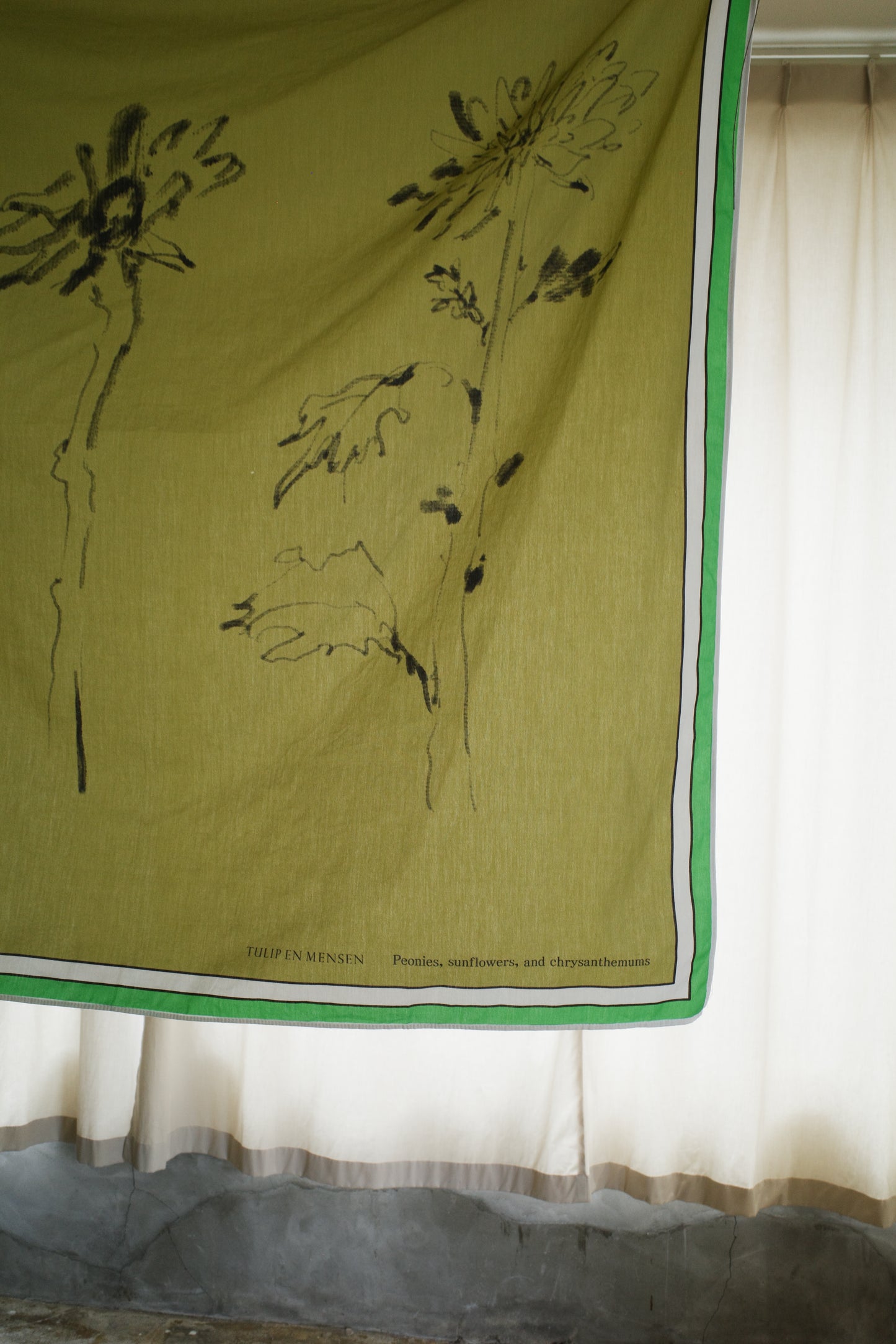 Block print fabric / Green-dyed (hand-brushed)