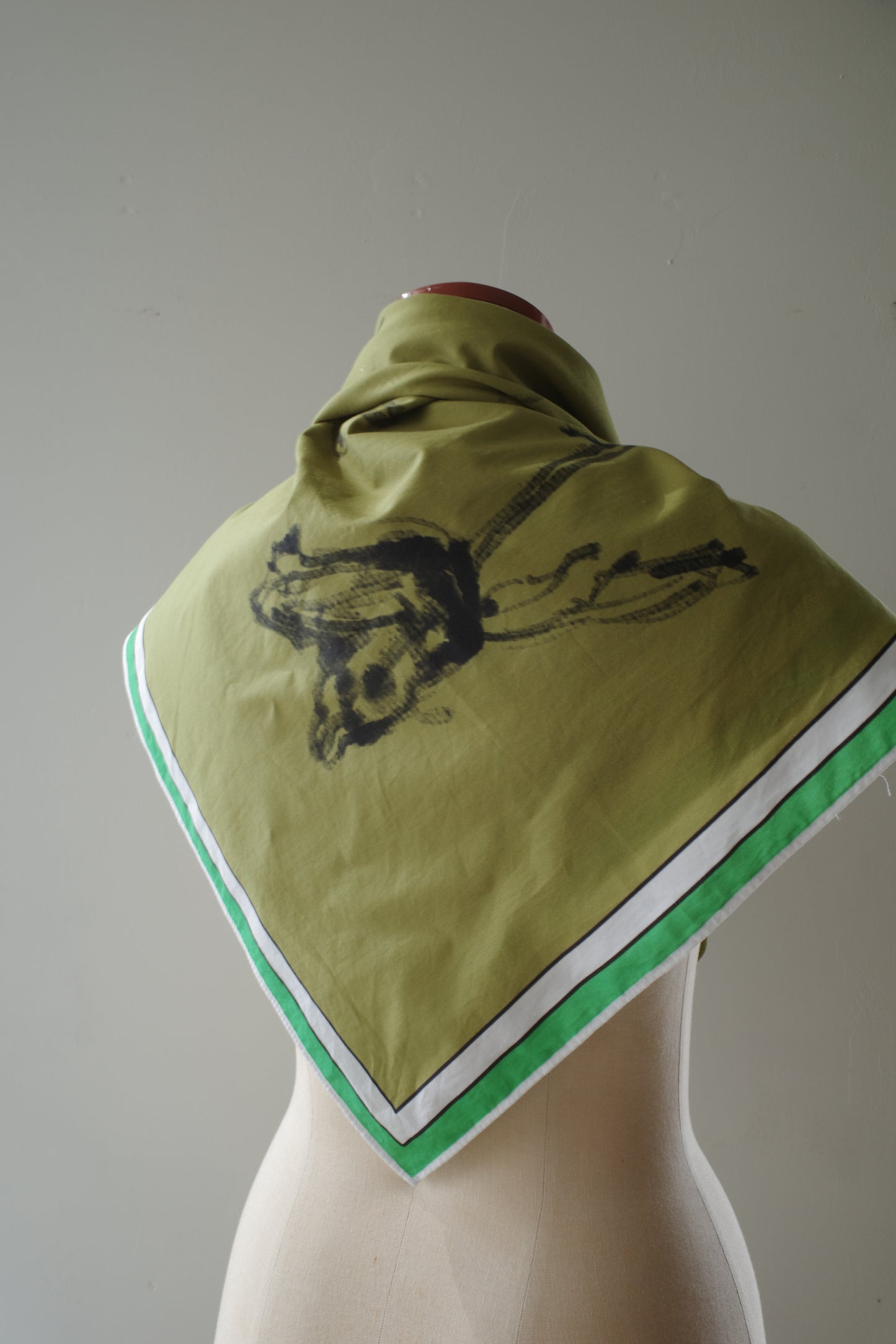 Block print fabric / Green-dyed (hand-brushed)