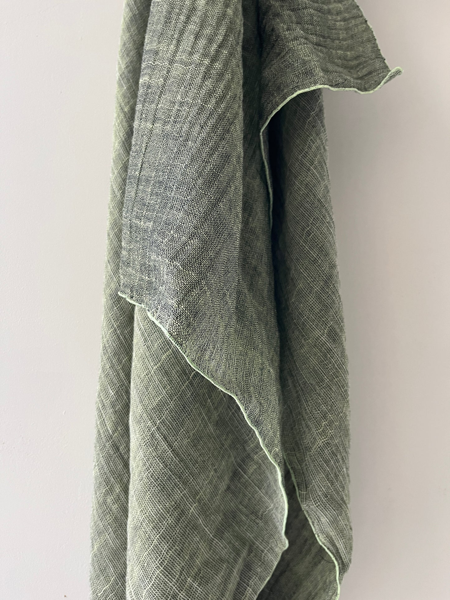 Square scarf / Bamboo